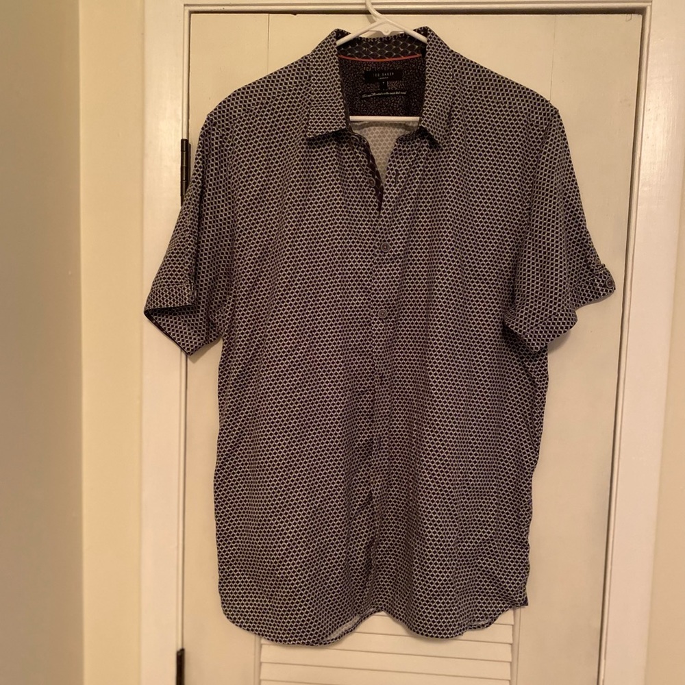 Ted Baker men’s size 7 3XL casual Black patterned short sleeve button down shirt
